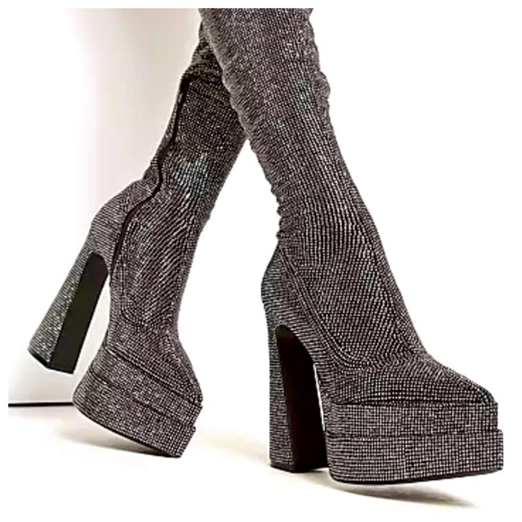 NWOT STEVE MADDEN Sultry Boot in Black Rhinestone, size 8 - Picture 7 of 16